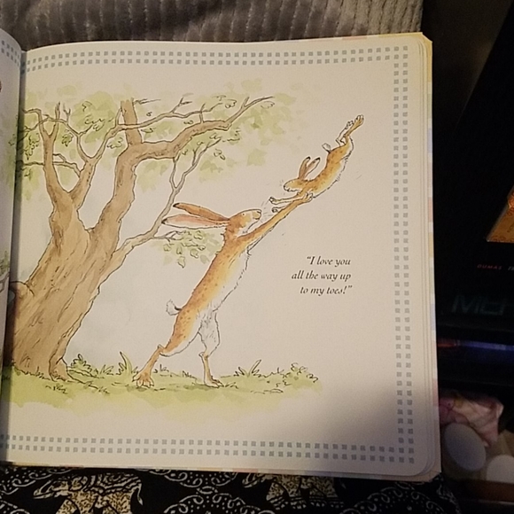 Guess How Much I Love You (Baby book) - Picture 6 of 6